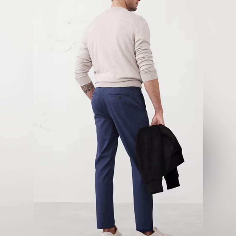 Banana Republic-Slim Tapered Fit Windowpane Check Navy Trouser for Men